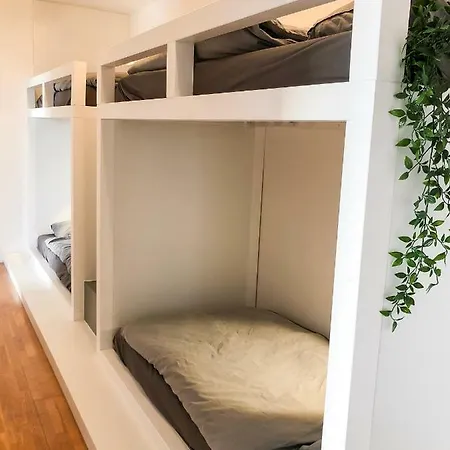 Chill House 3*